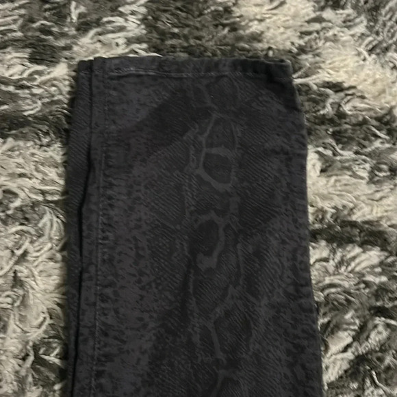 Snakeskin Look NYDJ Not your Daughters Jeans - Picture 2 of 7